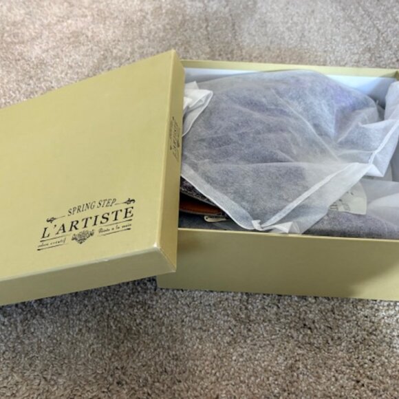 L'ARTISTE LADYLUCK WESTERN BOOTIES IN BOX. HARD TO FIND SZ 41 (US 10).Wore Once. - Picture 2 of 8